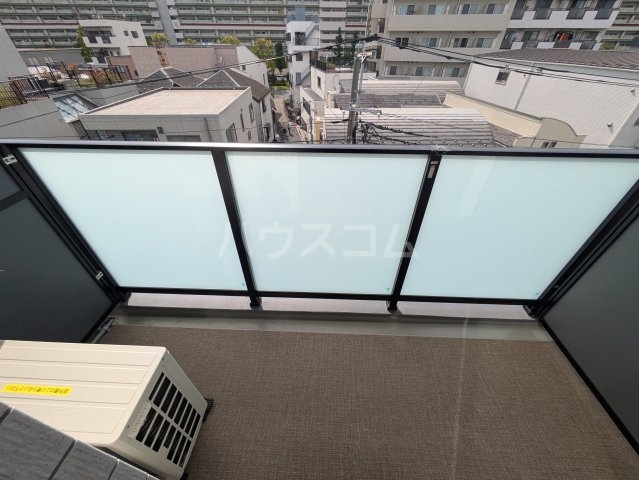 13/20 バルコニー