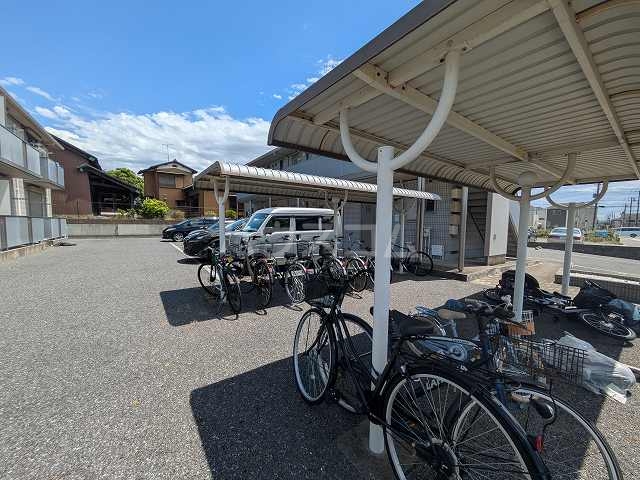 26/30 駐車場