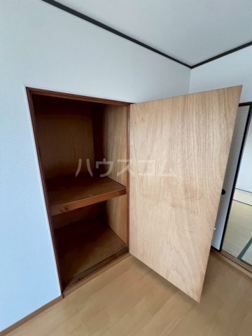 13/30 収納