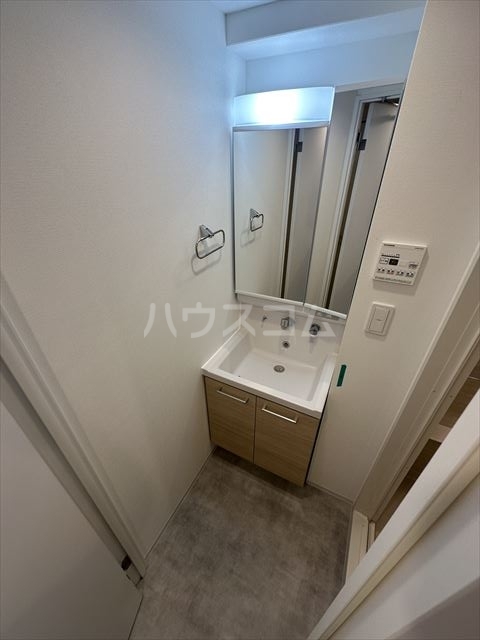 14/28 洗面