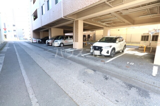 11/19 駐車場
