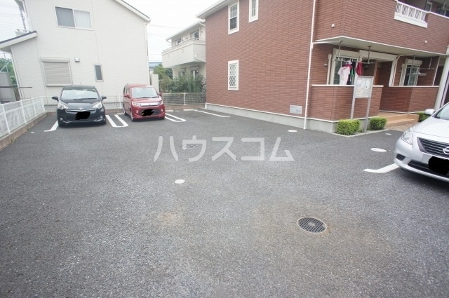 16/26 駐車場
