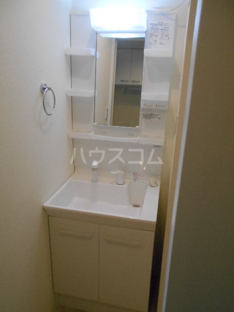 17/30 洗面