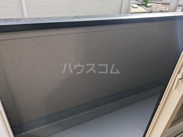 23/30 バルコニー