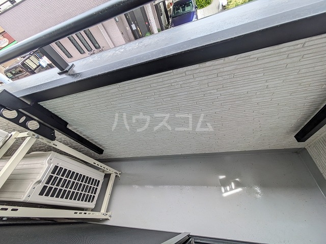21/30 バルコニー
