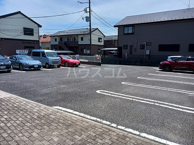 14/20 駐車場