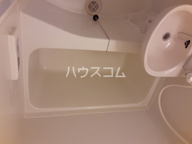 16/30 浴室