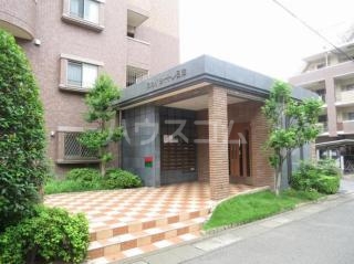 14/22 エントランス