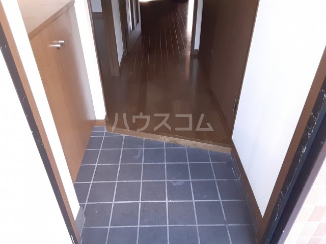 5/15 玄関