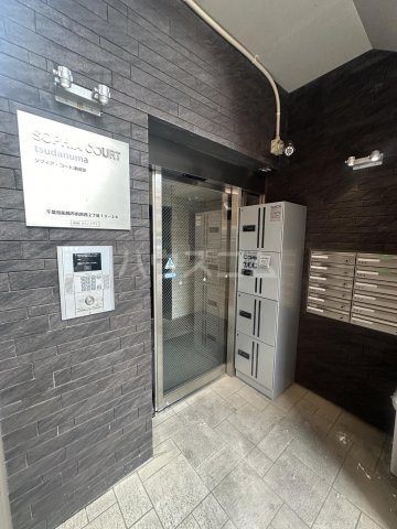 3/8 エントランス