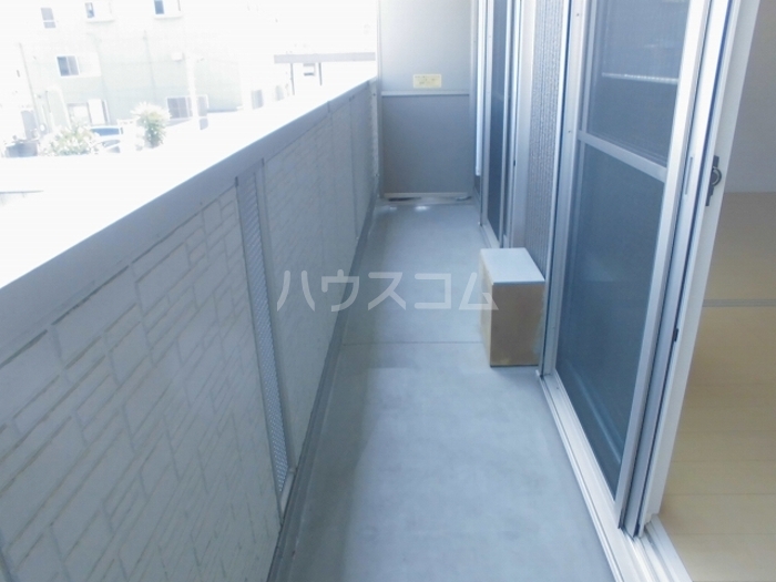 14/28 バルコニー