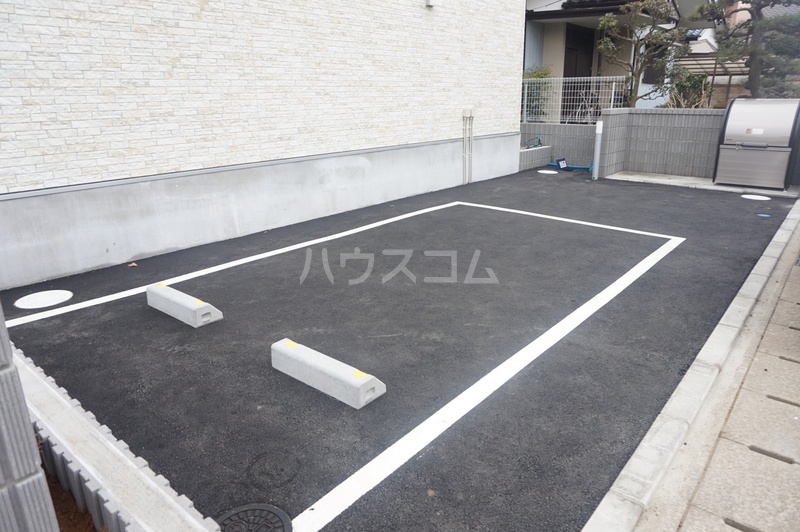 3/7 駐車場