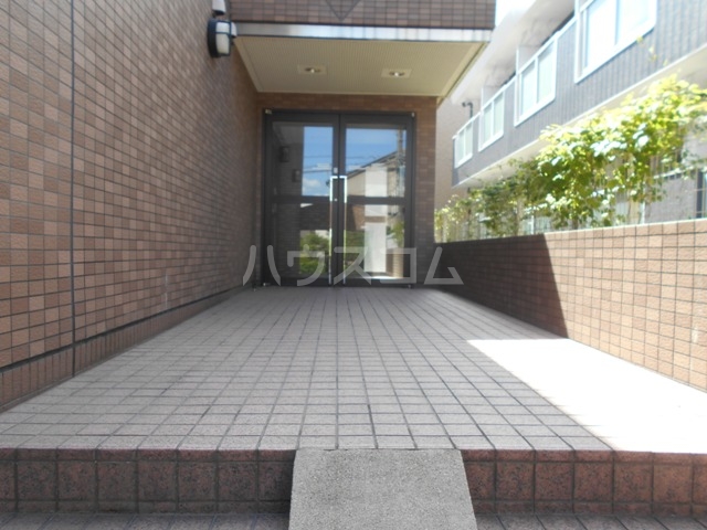 2/8 エントランス