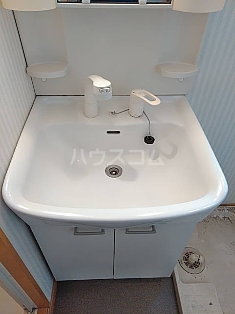 18/30 洗面