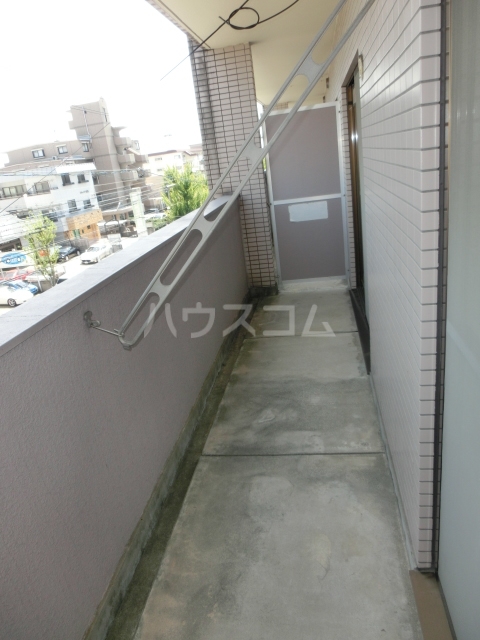 13/27 バルコニー