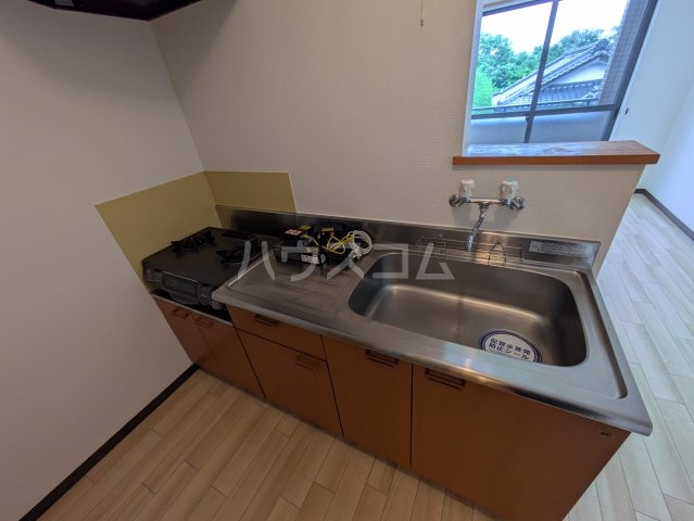 15/30 キッチン