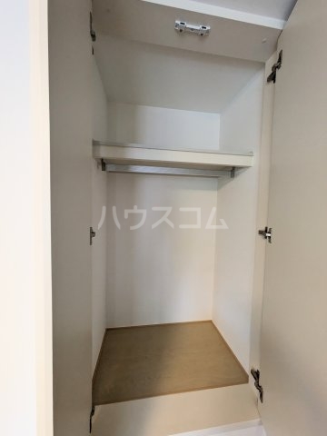 13/30 収納