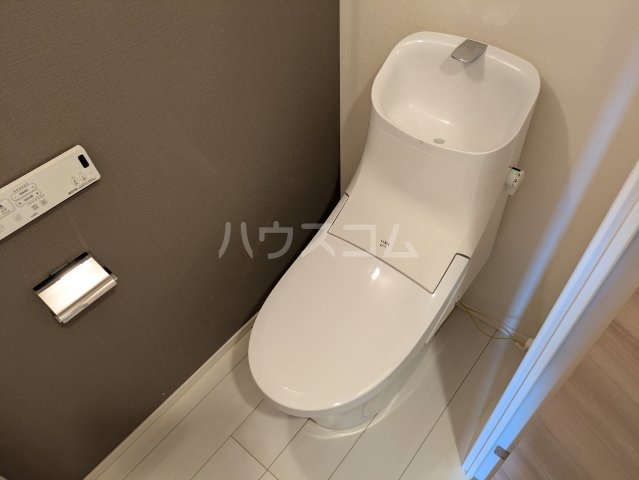 14/30 トイレ