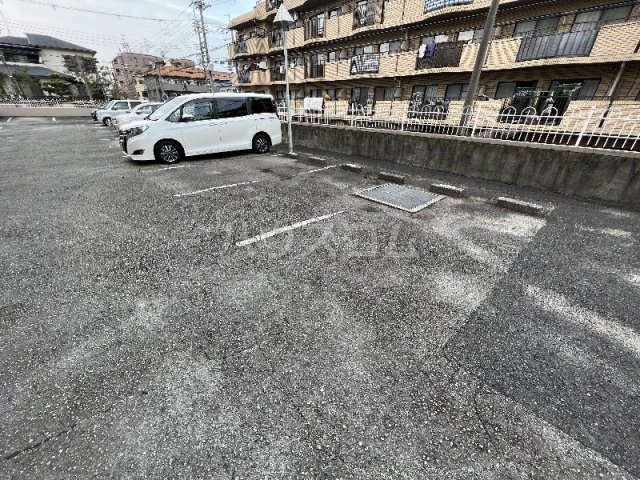 17/24 駐車場