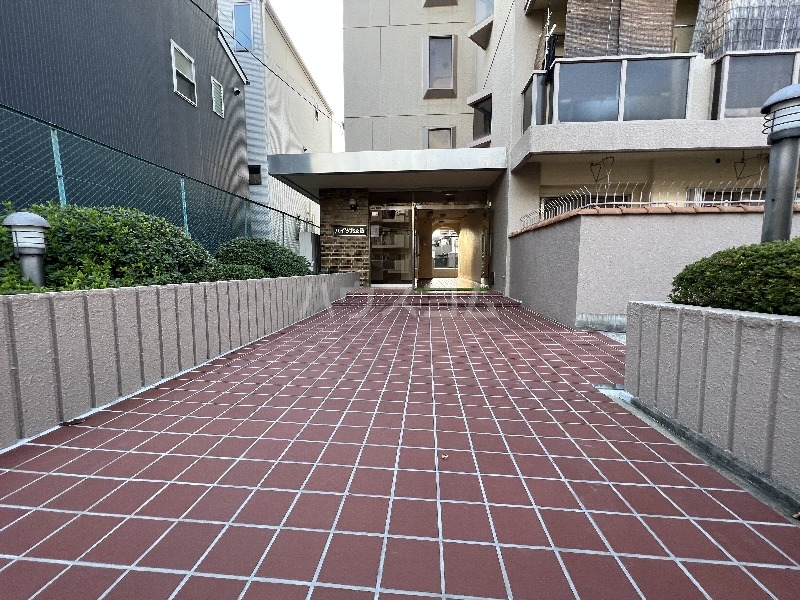16/24 エントランス