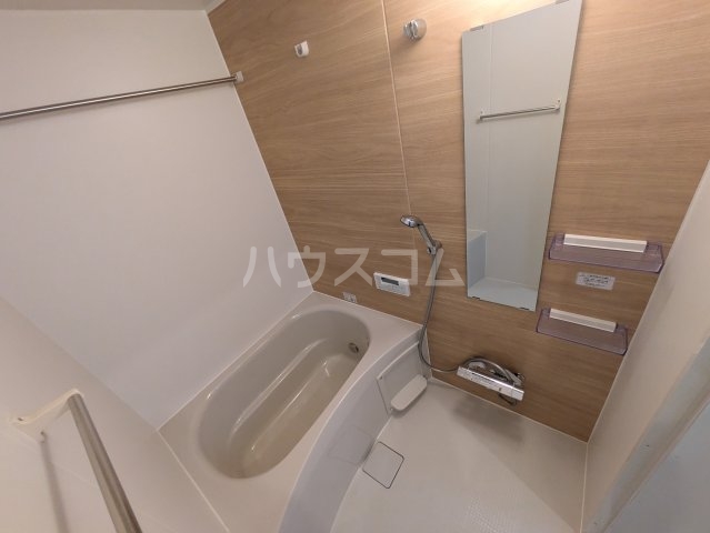 15/30 浴室