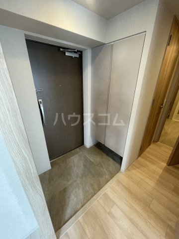 13/30 玄関