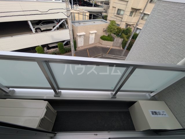23/30 バルコニー