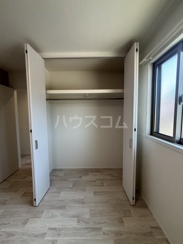 13/30 収納