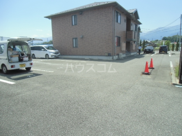 2/12 駐車場
