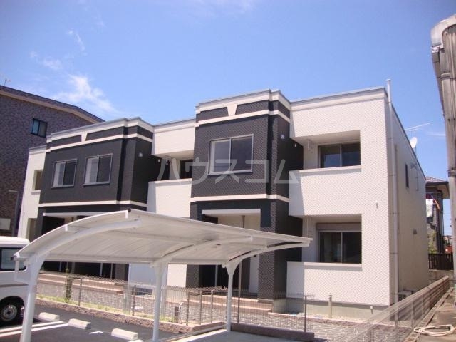 23/30 エントランス