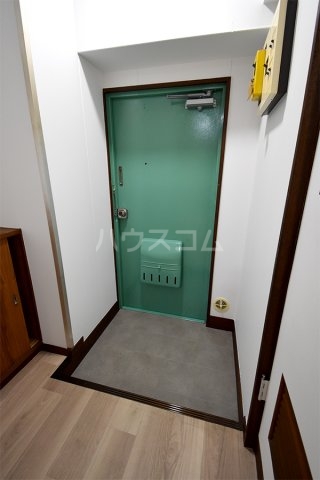 15/30 玄関