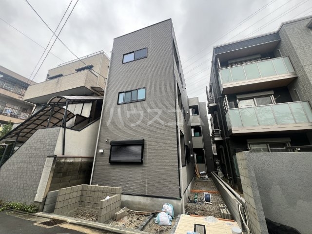 2/30 外観
