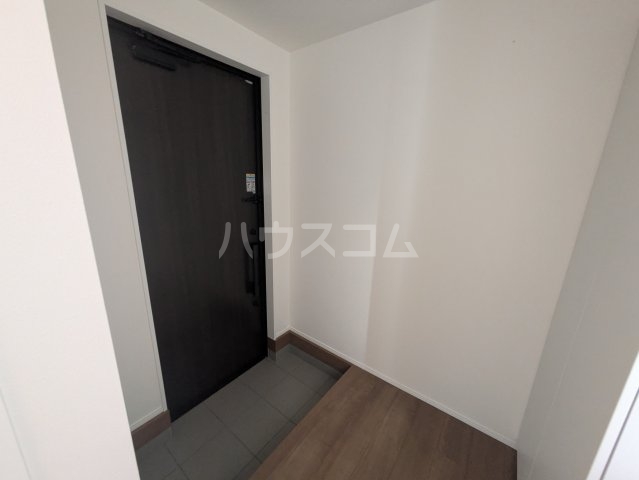 14/30 玄関