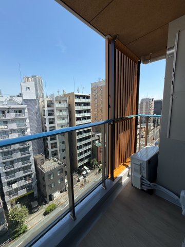 17/28 バルコニー