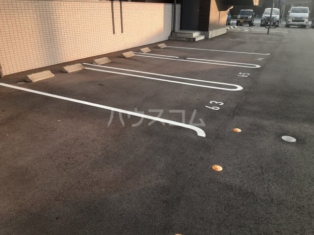 3/10 駐車場