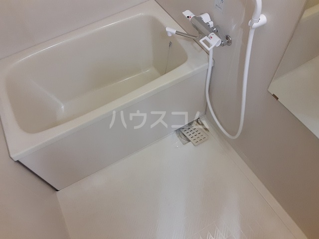 14/30 浴室