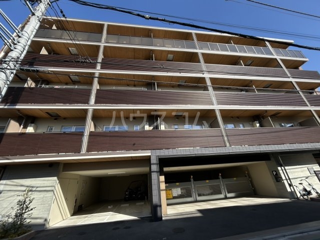 2/30 外観
