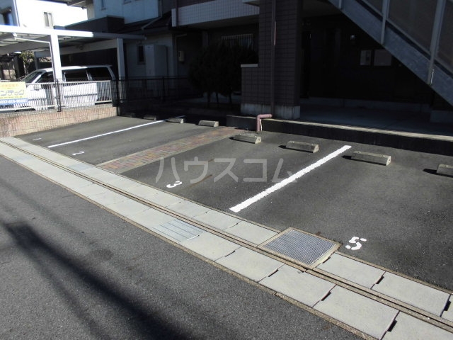 15/25 駐車場