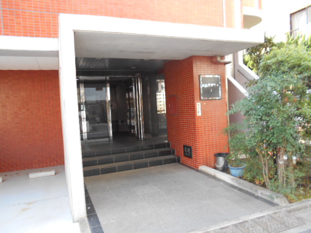 15/25 エントランス