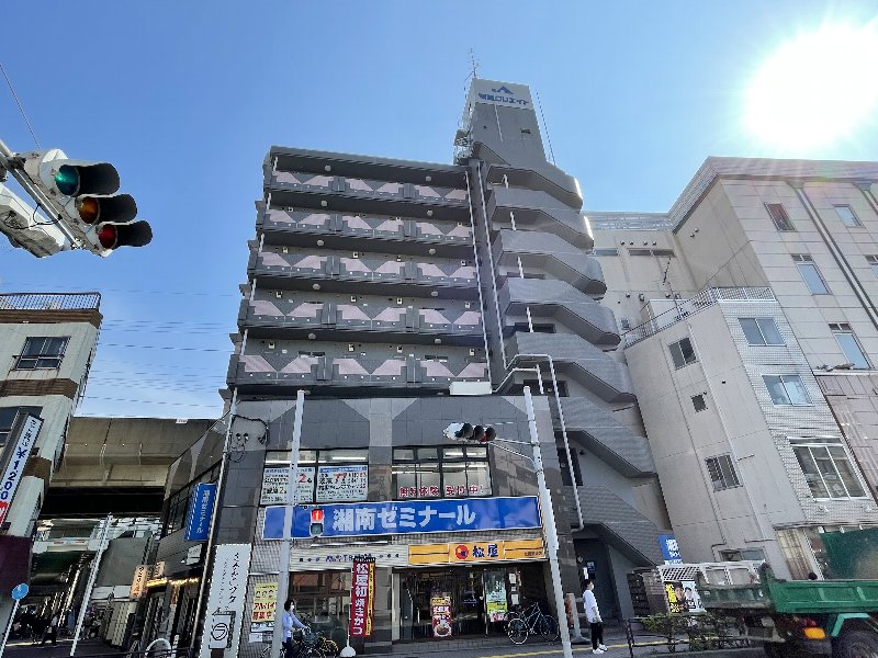 2/10 外観