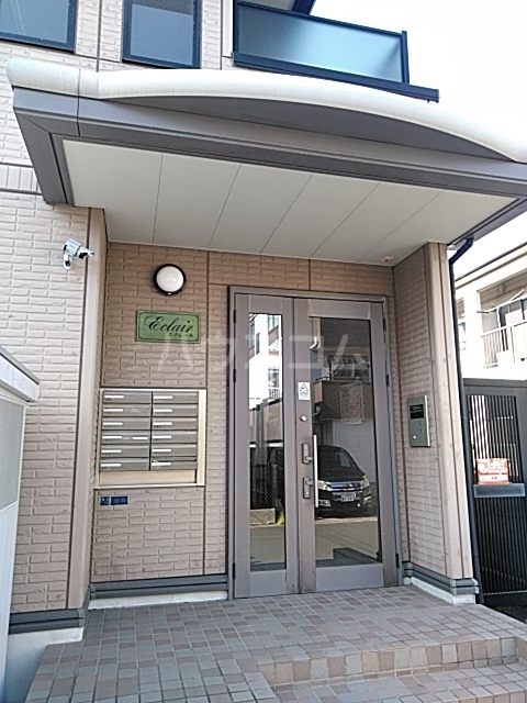 17/27 エントランス