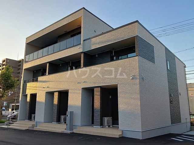 1/8 外観