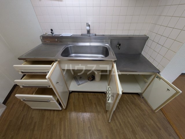 14/26 キッチン