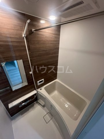 14/30 浴室