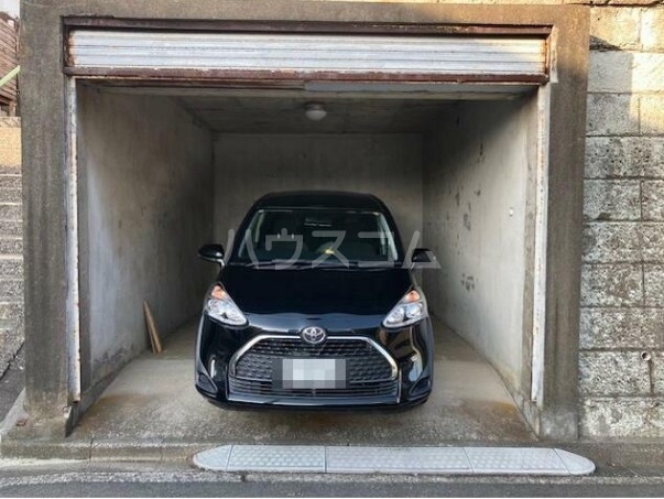 14/19 駐車場