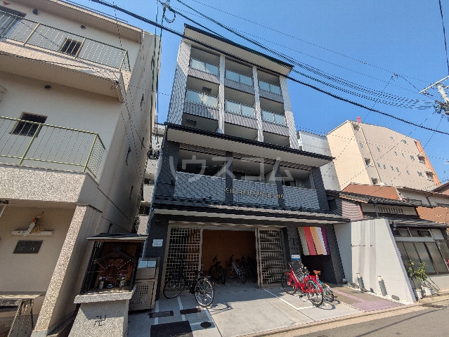 2/5 外観