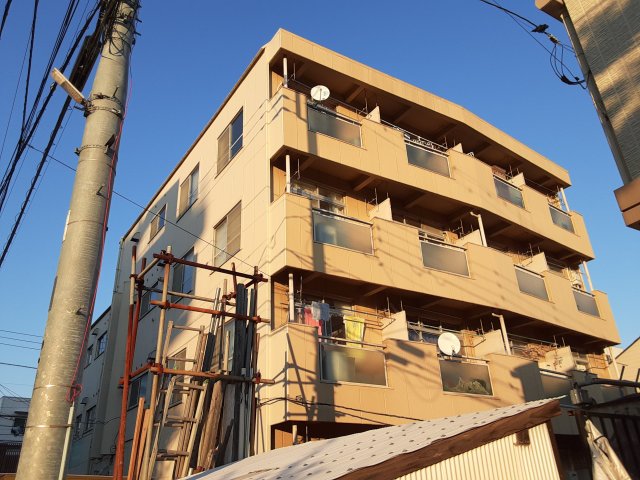 2/25 外観