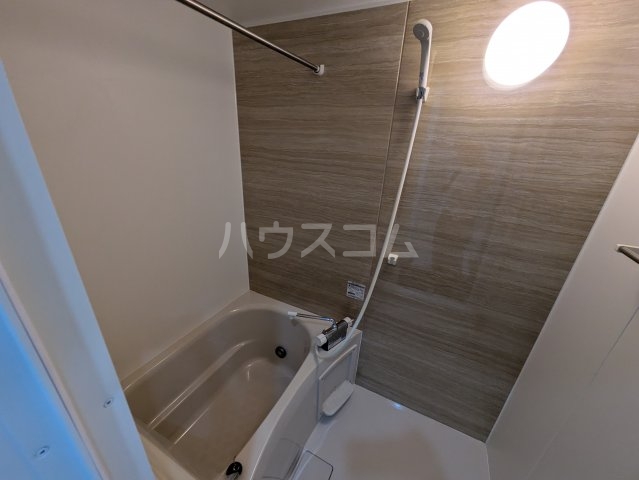 17/30 浴室