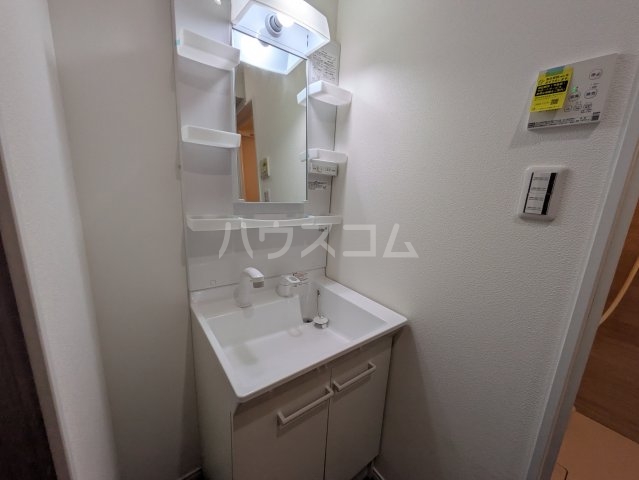 20/30 洗面