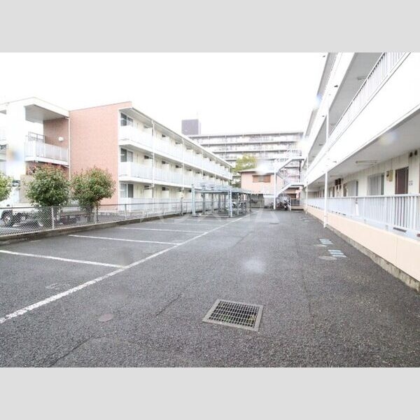4/7 駐車場
